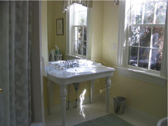 Compass Rose Inn Newburyport Bilik gambar