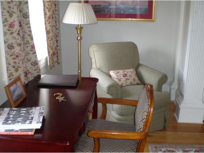 Compass Rose Inn Newburyport Bilik gambar