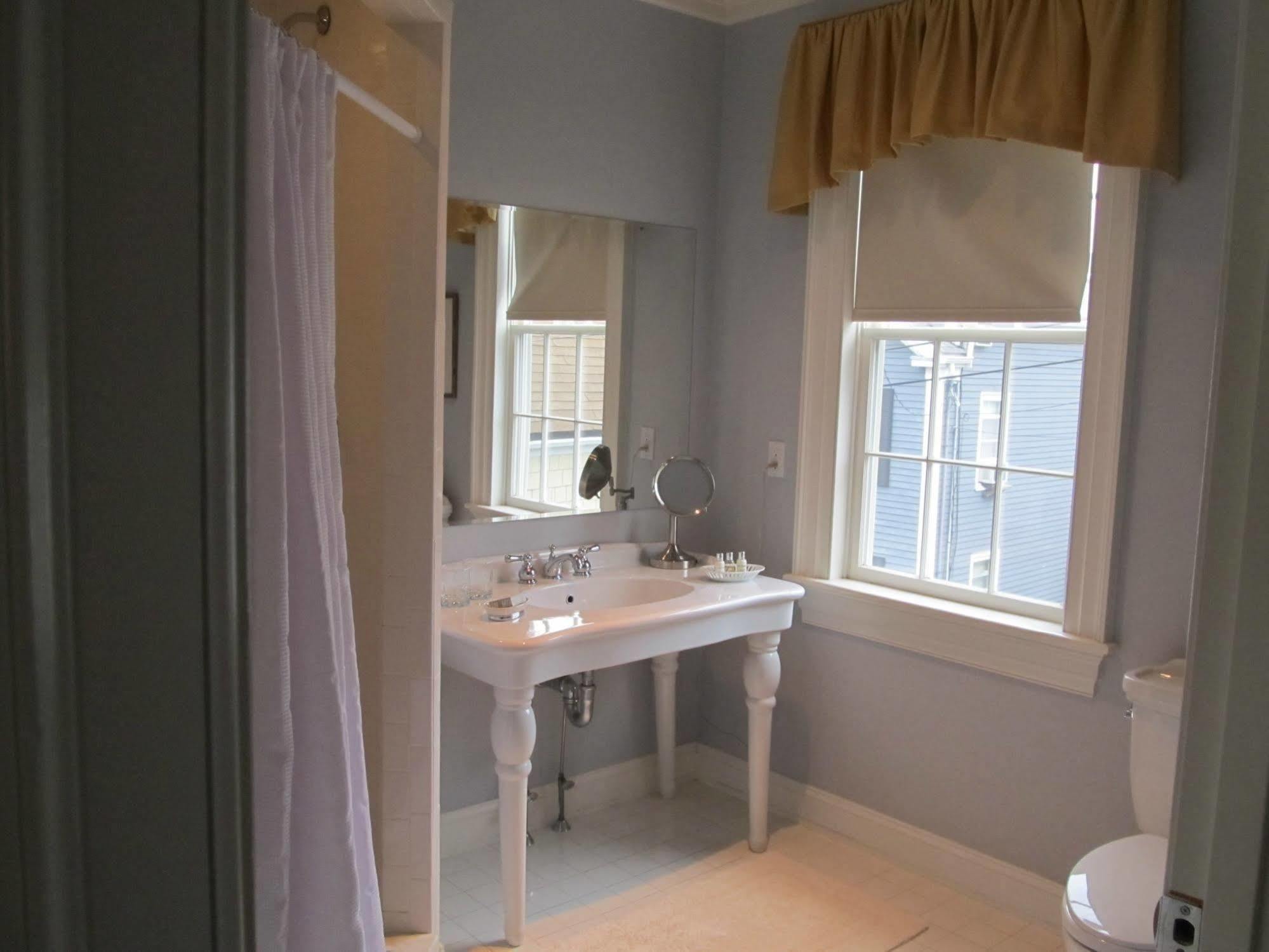 Compass Rose Inn Newburyport Luaran gambar